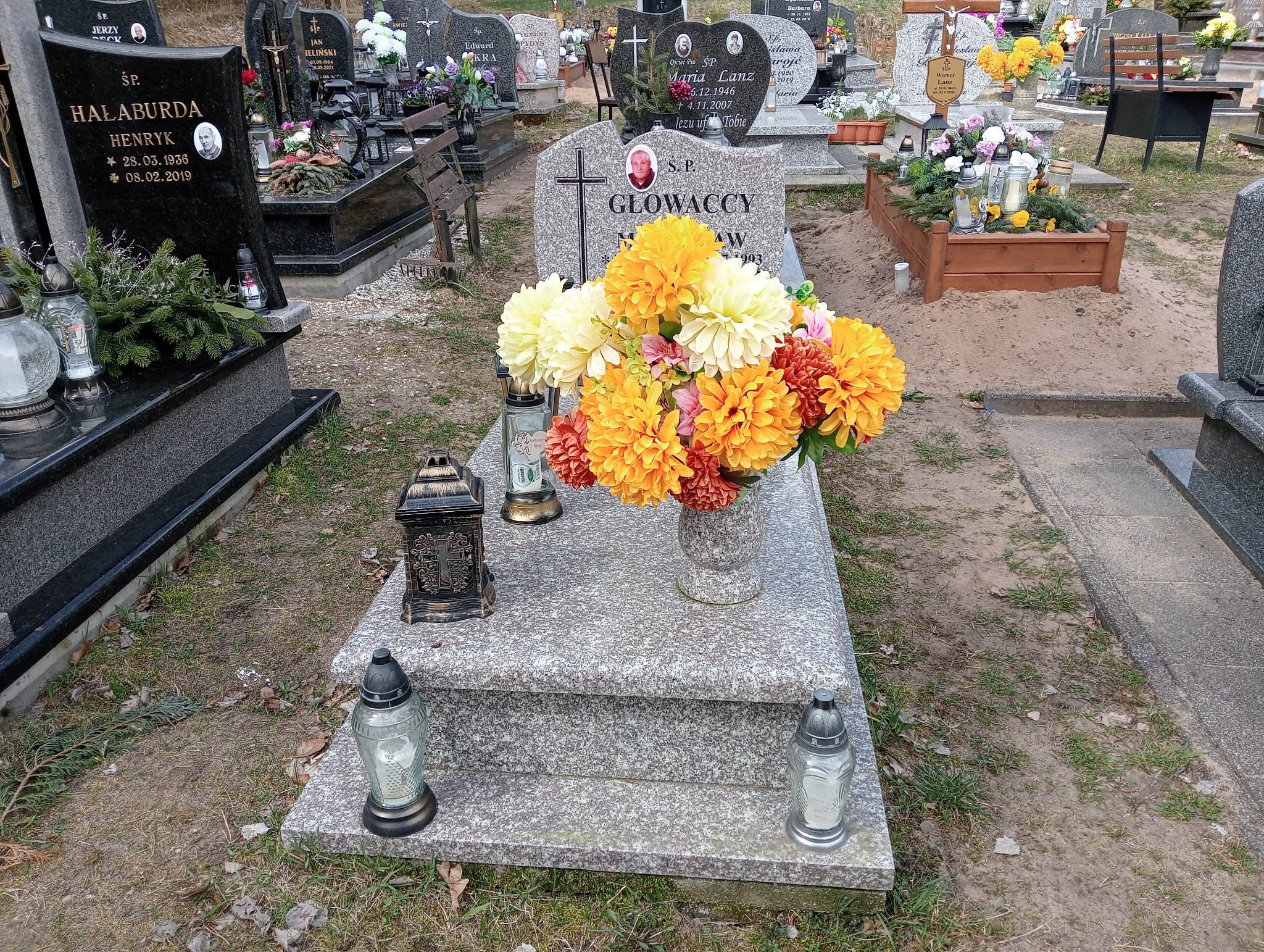 Grób Mirosław Głowacki